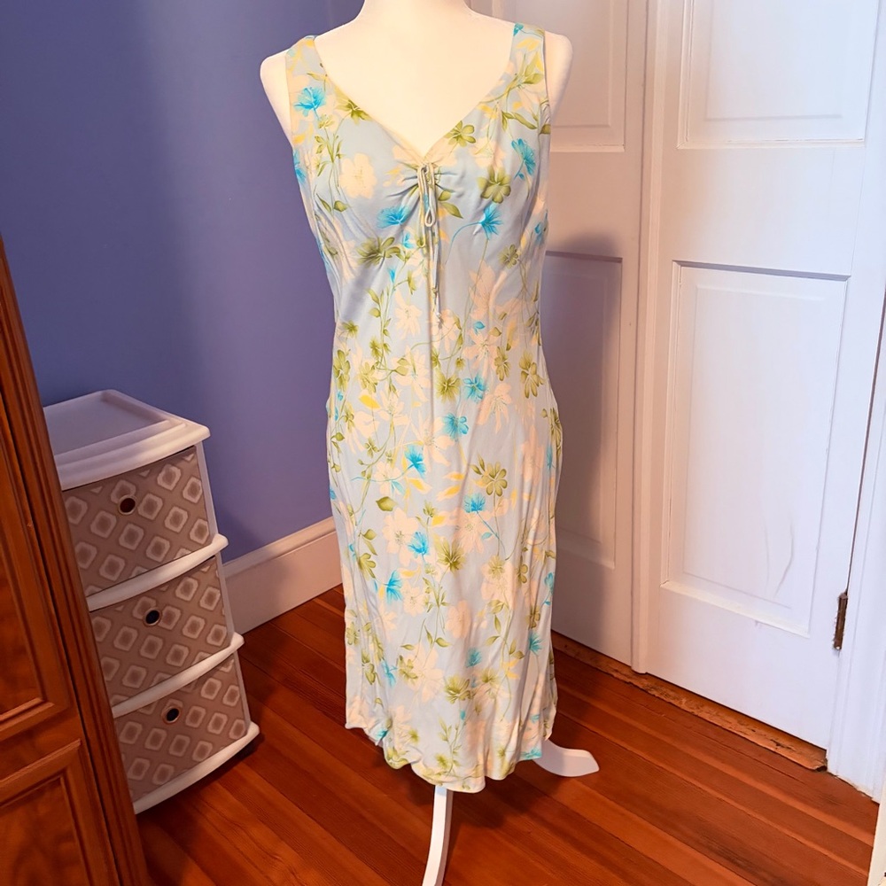 Ann Taylor LOFT Blue Floral Print Dress, Size 6